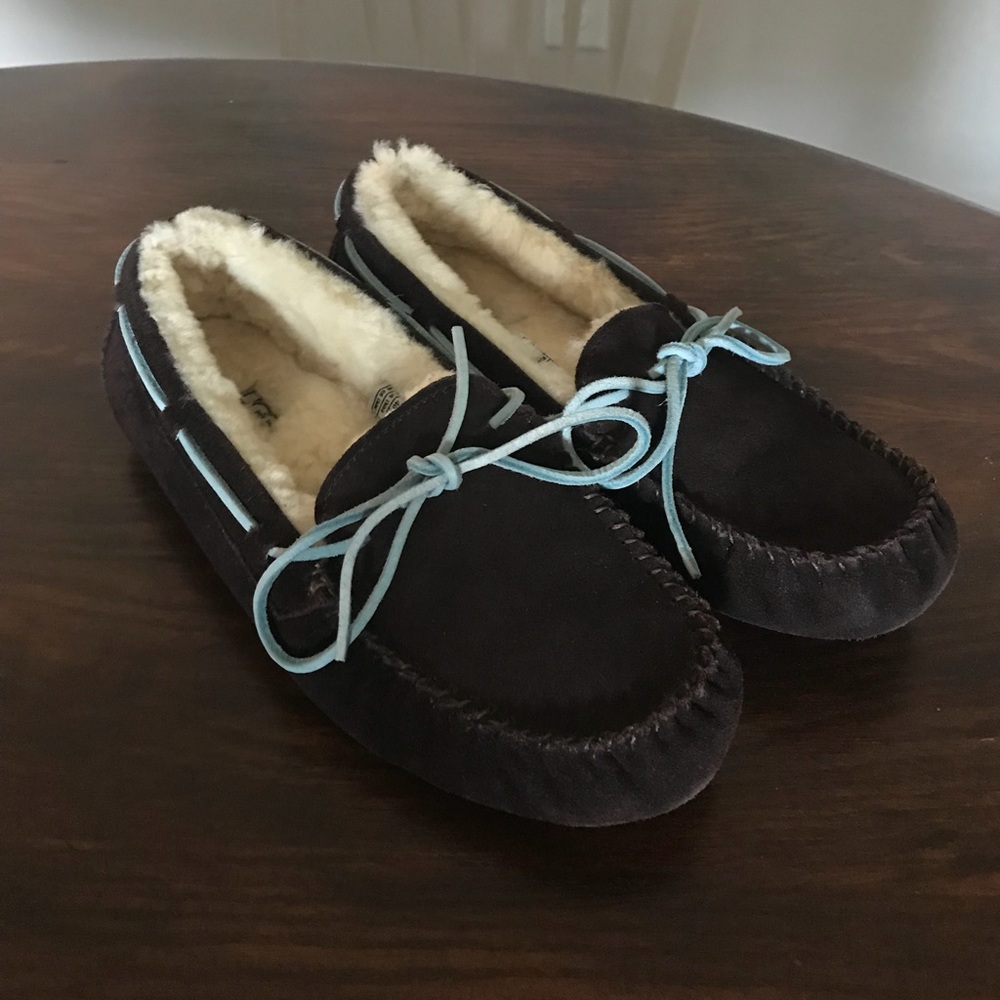 UGG Dakota Slipper